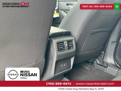 2026 Nissan Rogue SV