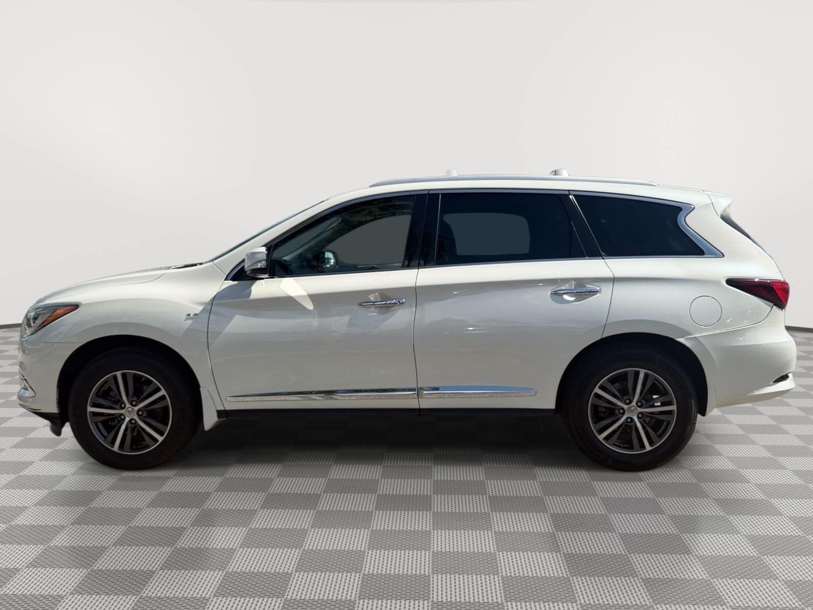 2017 INFINITI QX60 Base