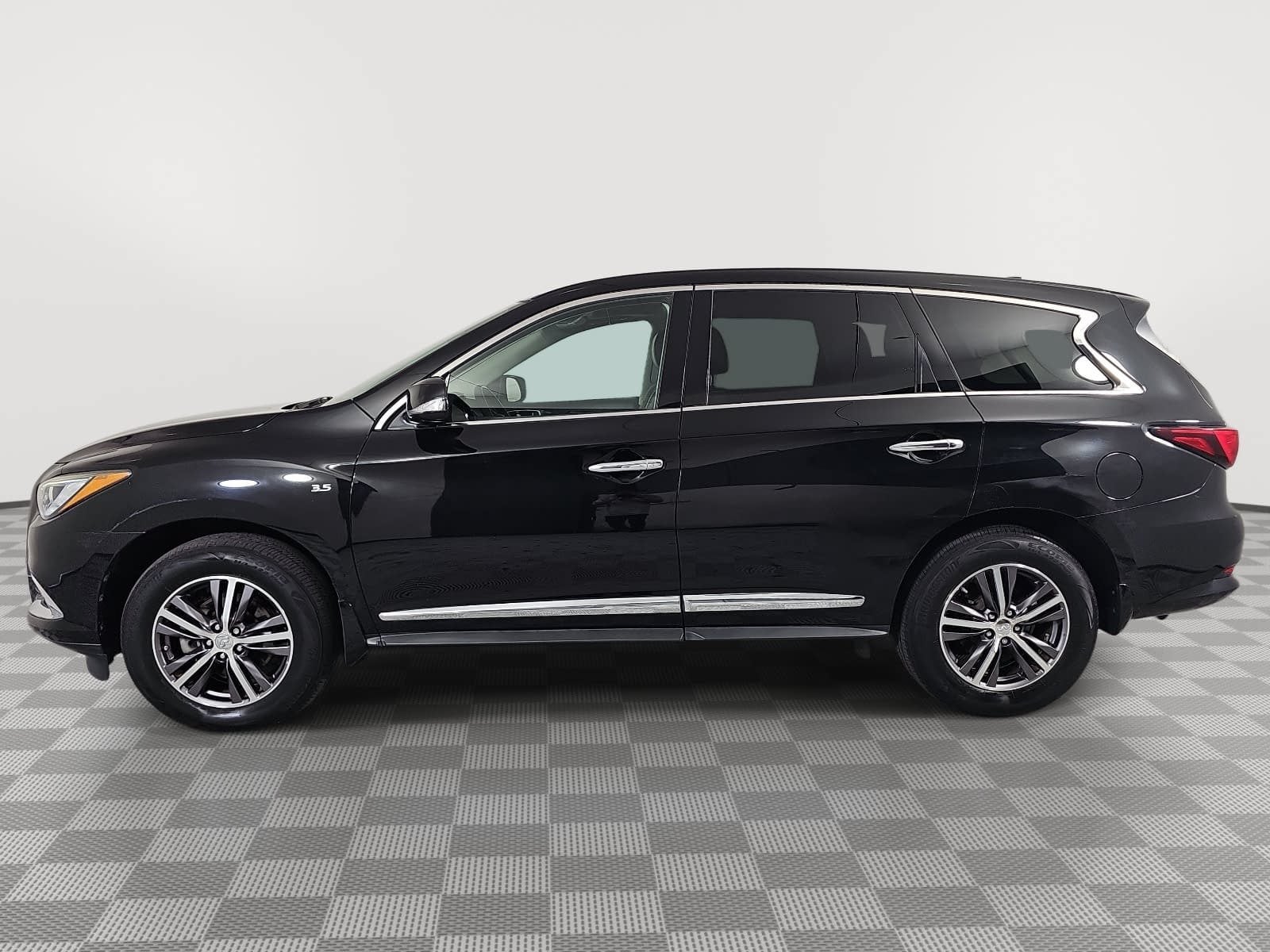 2019 INFINITI QX60 PURE