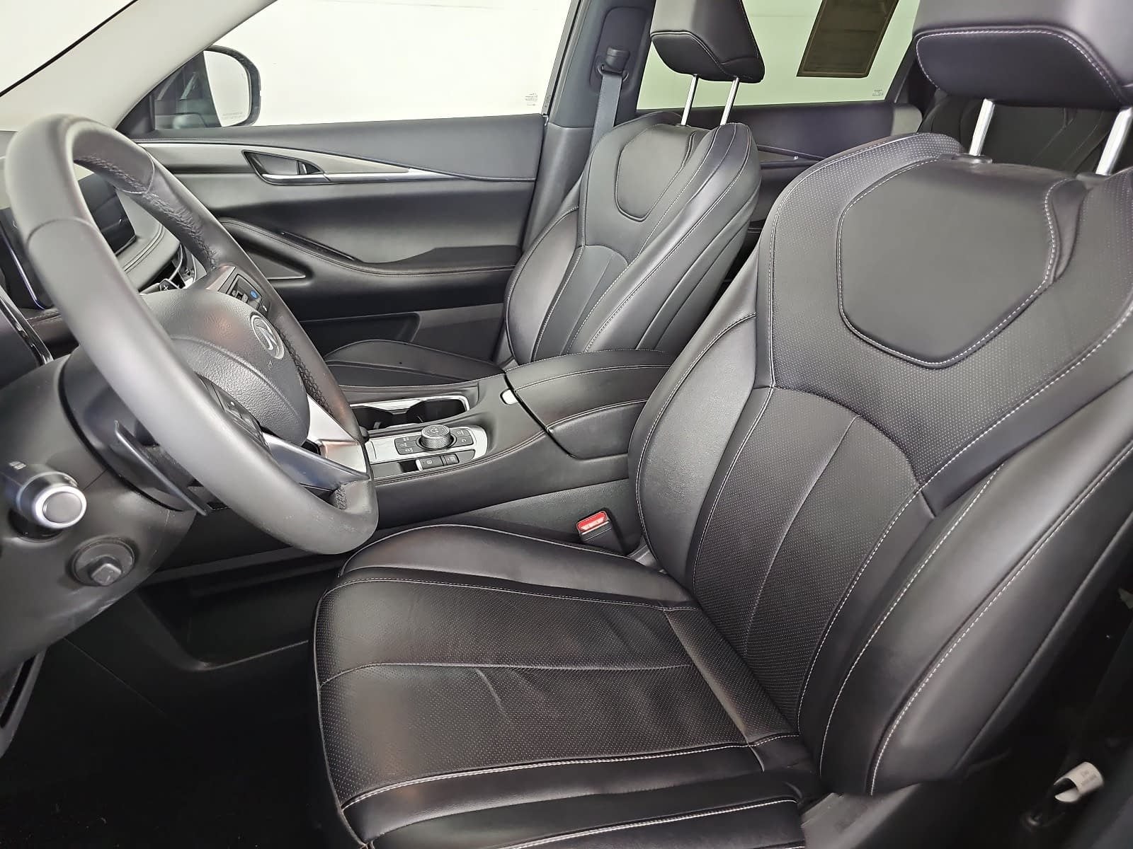 2024 INFINITI QX60 LUXE