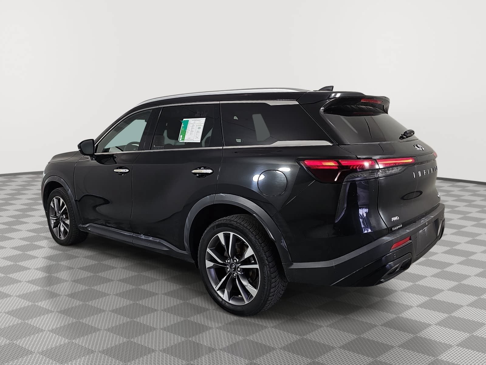 2024 INFINITI QX60 LUXE
