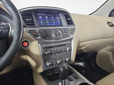 2020 Nissan Pathfinder SL