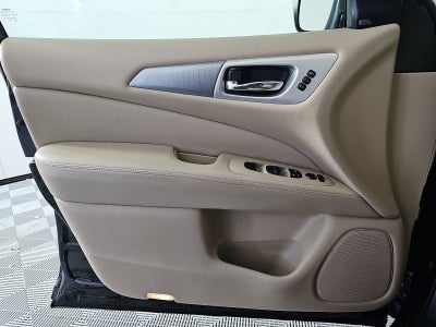 2020 Nissan Pathfinder SL