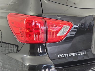 2020 Nissan Pathfinder SL