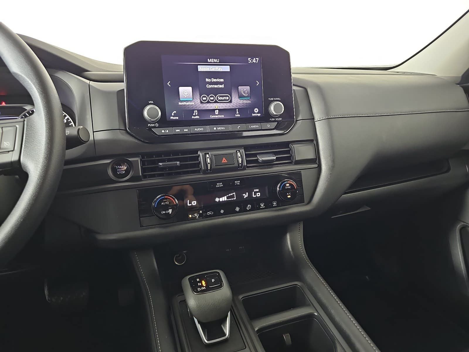 2025 Nissan Pathfinder S