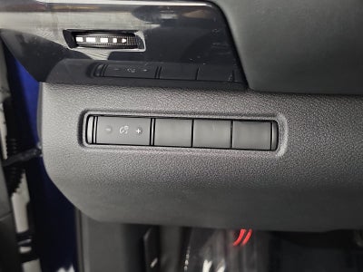 2022 Nissan Pathfinder S