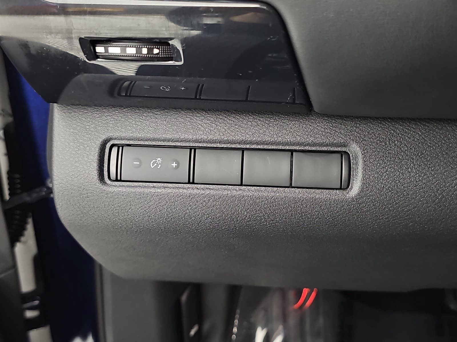 2022 Nissan Pathfinder S