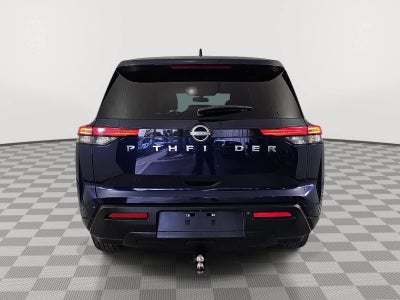 2022 Nissan Pathfinder S