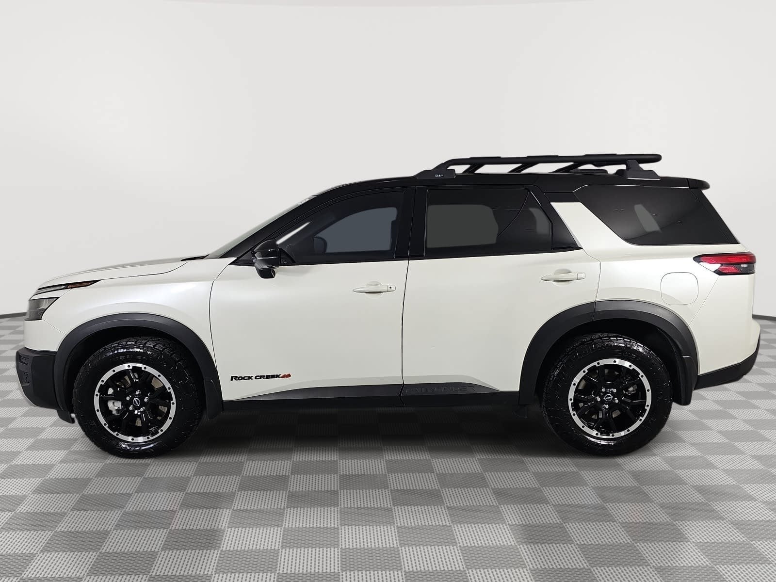 2023 Nissan Pathfinder Rock Creek