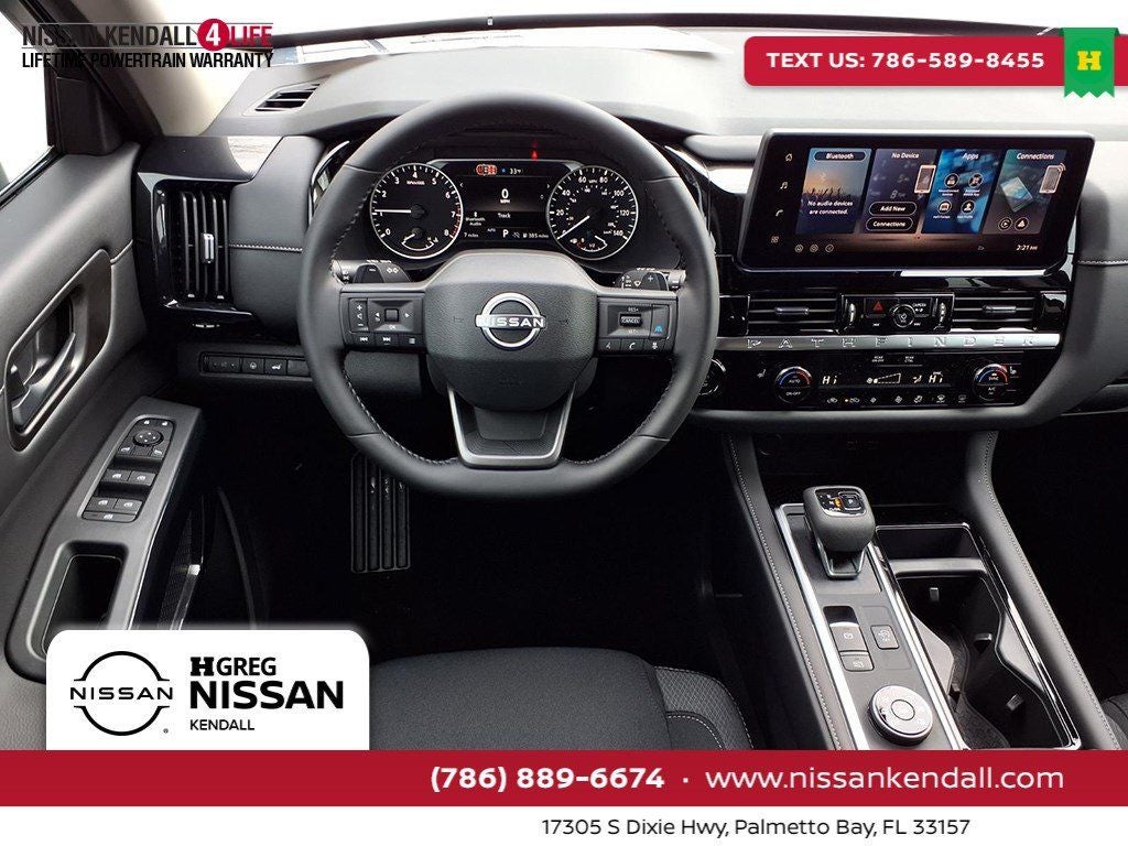 2026 Nissan Pathfinder SV