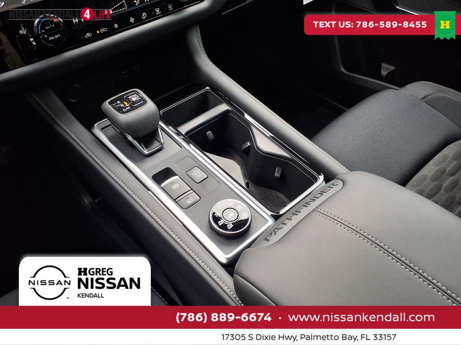 2026 Nissan Pathfinder SV