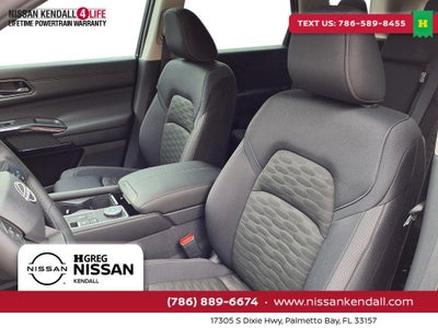 2026 Nissan Pathfinder SV
