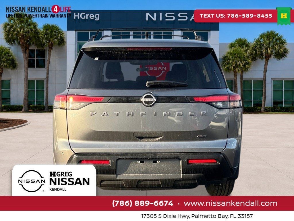2026 Nissan Pathfinder SV