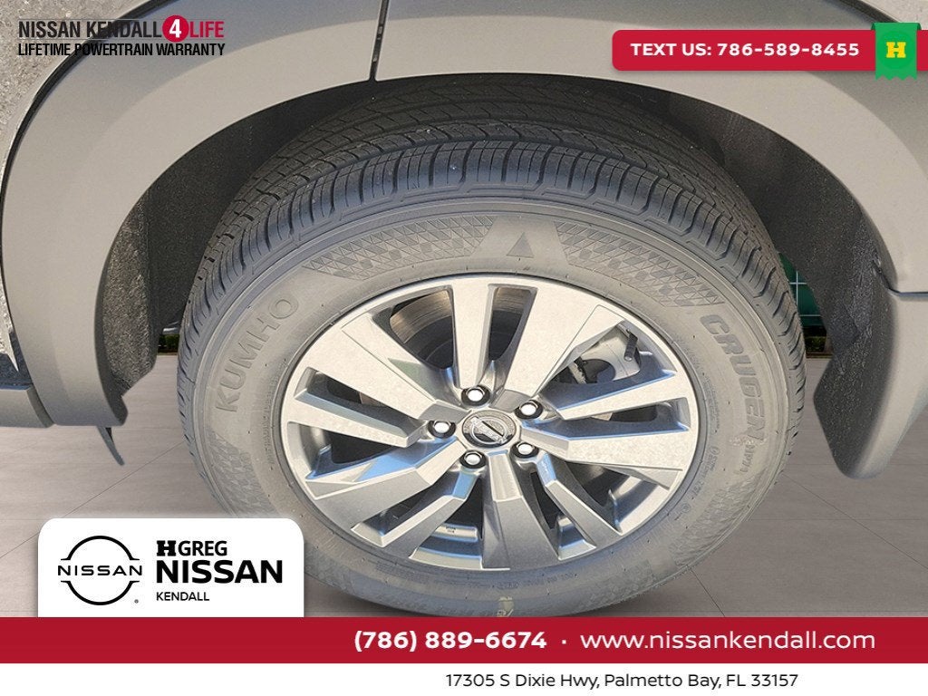2026 Nissan Pathfinder SV