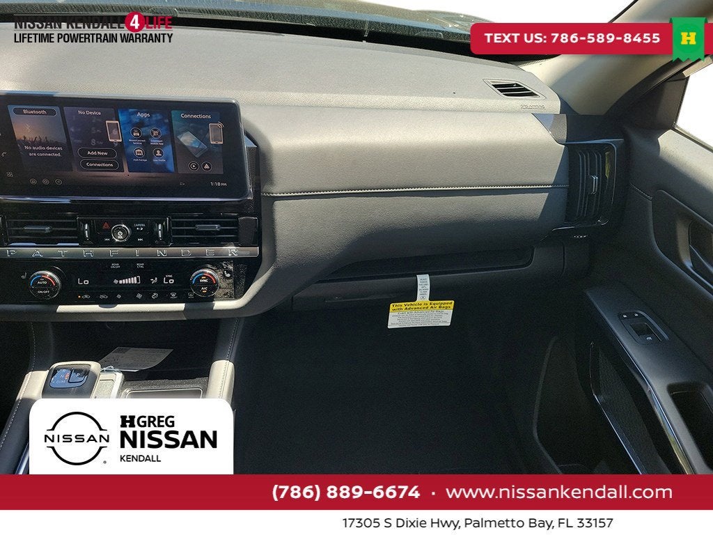 2026 Nissan Pathfinder SV