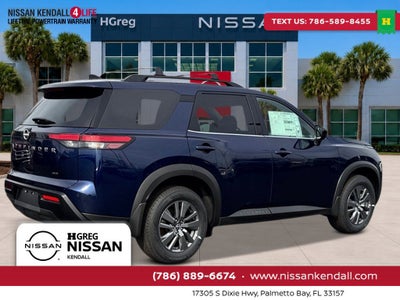 2026 Nissan Pathfinder SV