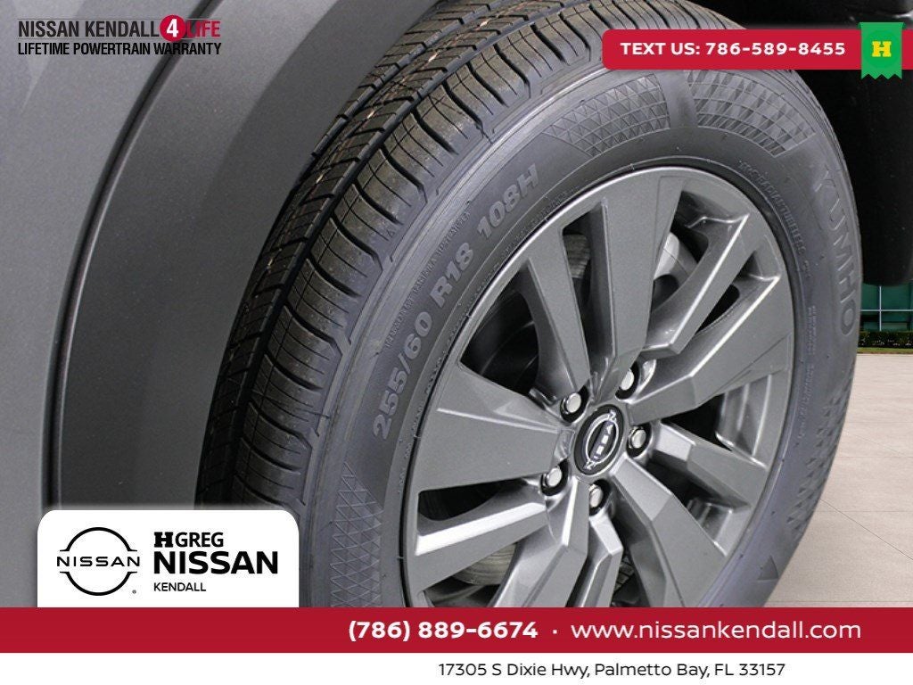 2026 Nissan Pathfinder SV