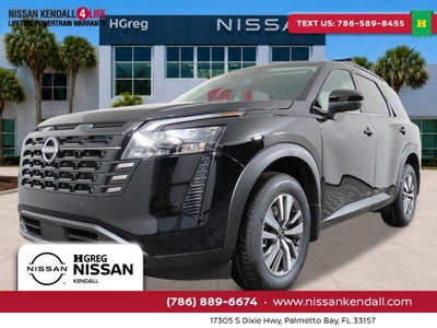 2026 Nissan Pathfinder SL