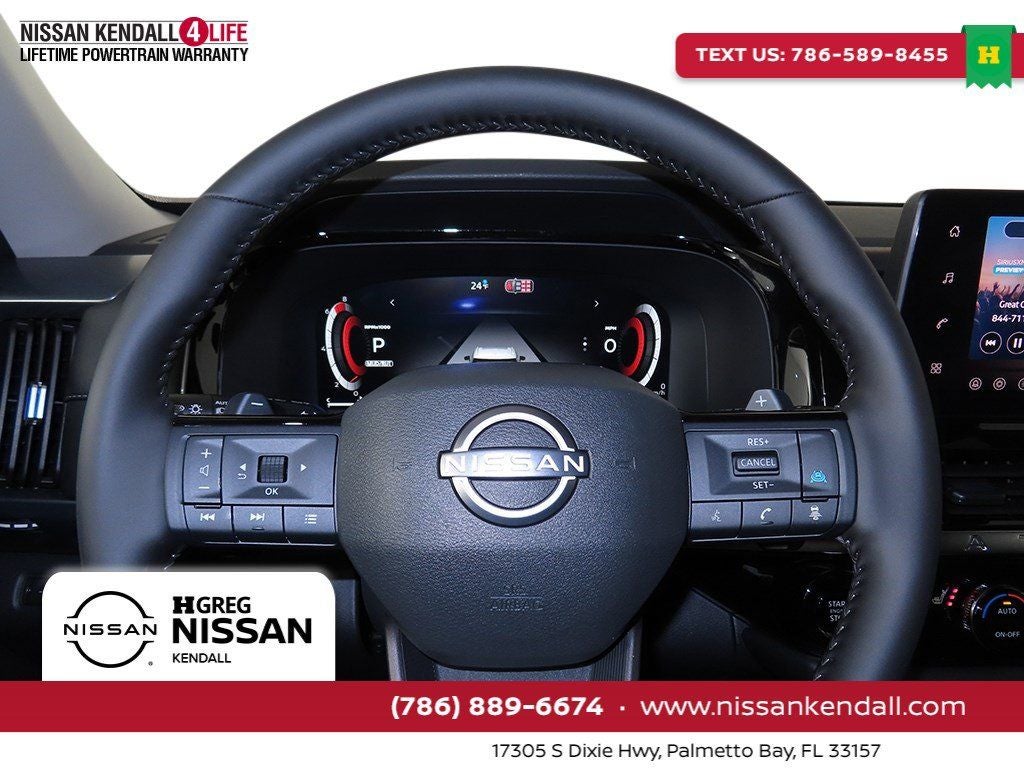2026 Nissan Pathfinder SL