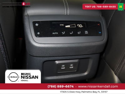 2026 Nissan Pathfinder SL