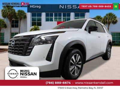 2026 Nissan Pathfinder SL