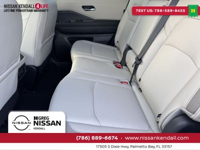 2026 Nissan Pathfinder SL