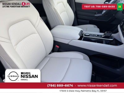 2026 Nissan Pathfinder SL