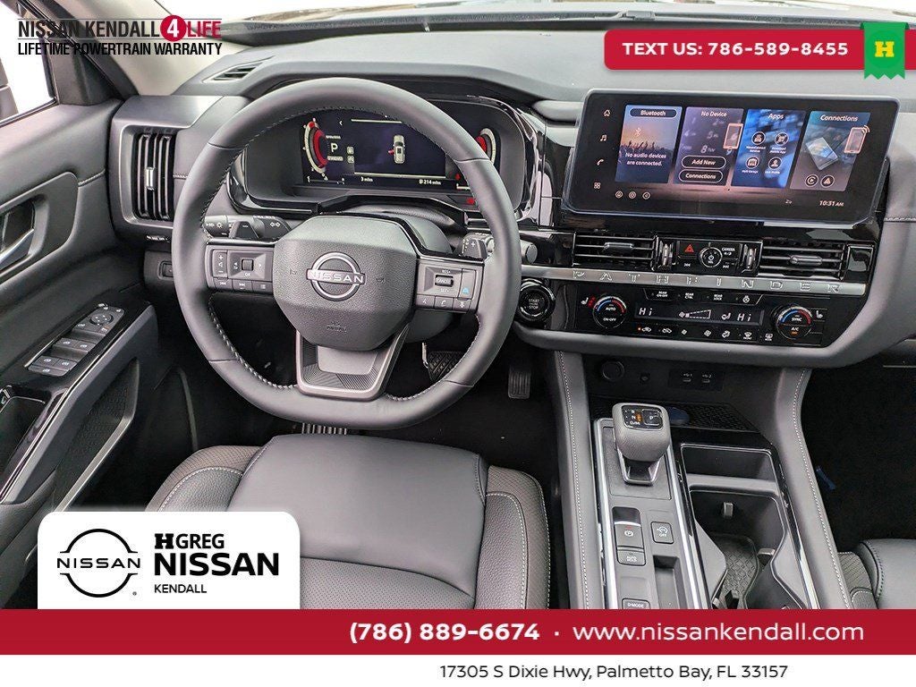 2026 Nissan Pathfinder SL