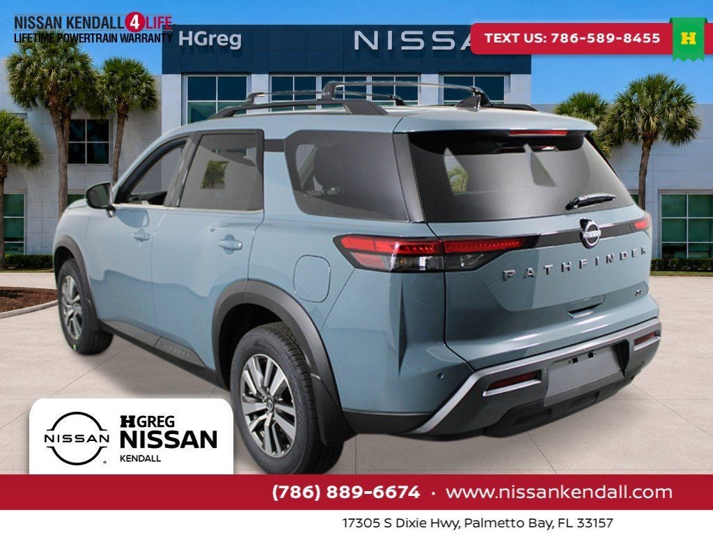 2026 Nissan Pathfinder SL