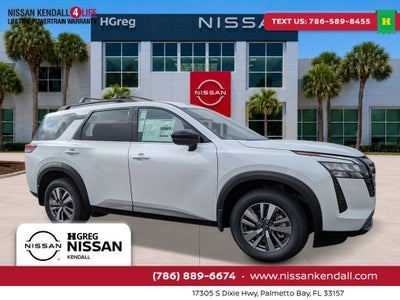 2026 Nissan Pathfinder SL