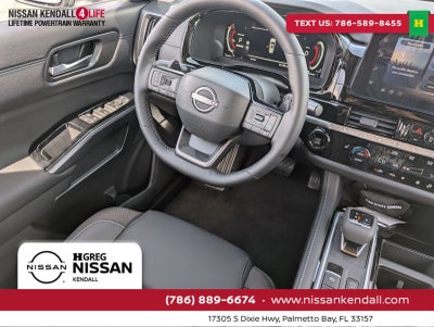 2026 Nissan Pathfinder SL