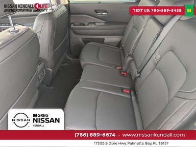 2026 Nissan Pathfinder SL