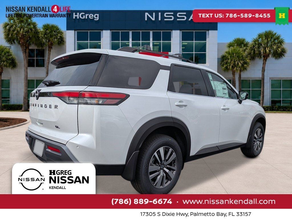 2026 Nissan Pathfinder SL