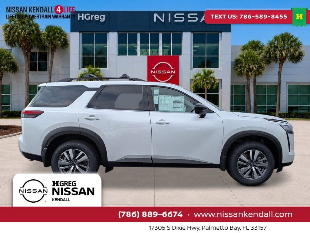 2026 Nissan Pathfinder SL