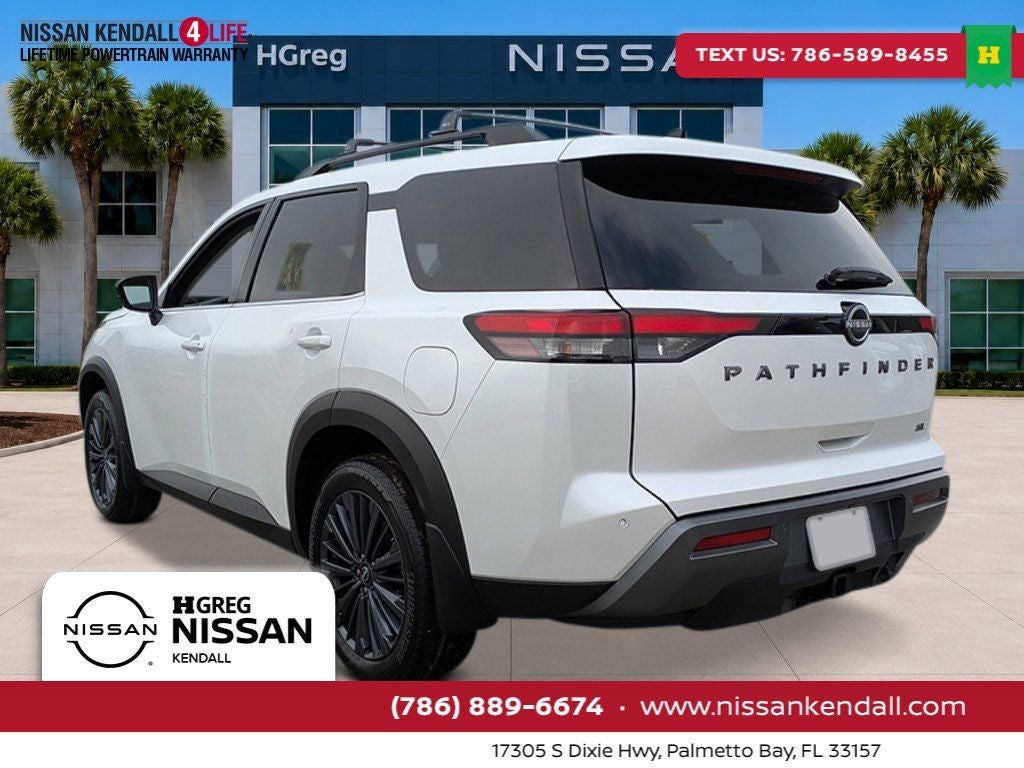 2026 Nissan Pathfinder SL