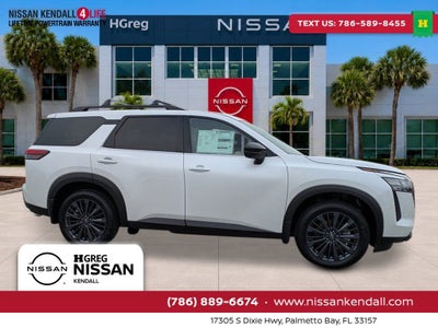 2026 Nissan Pathfinder SL