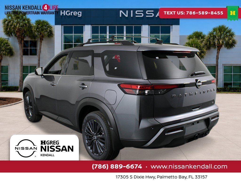 2026 Nissan Pathfinder SL