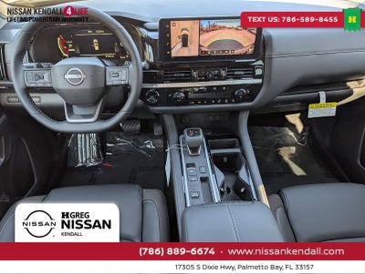 2026 Nissan Pathfinder SL