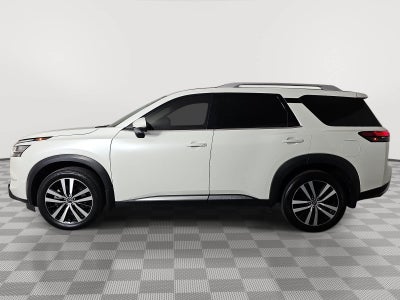 2024 Nissan Pathfinder Platinum