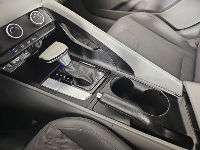 2022 Hyundai Elantra SE