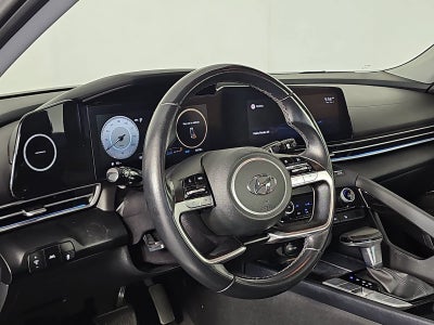 2022 Hyundai Elantra Limited