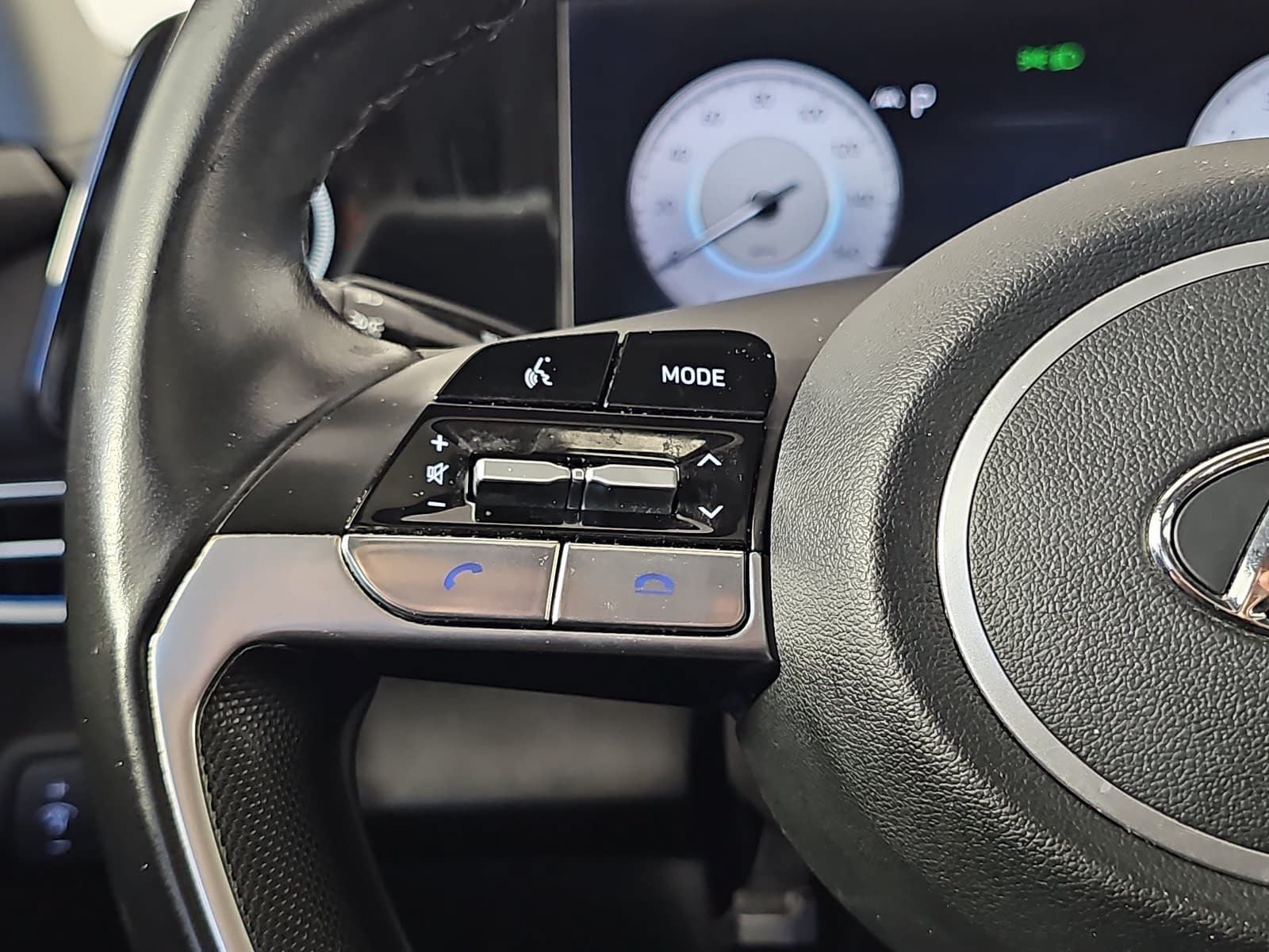 2022 Hyundai Elantra Limited