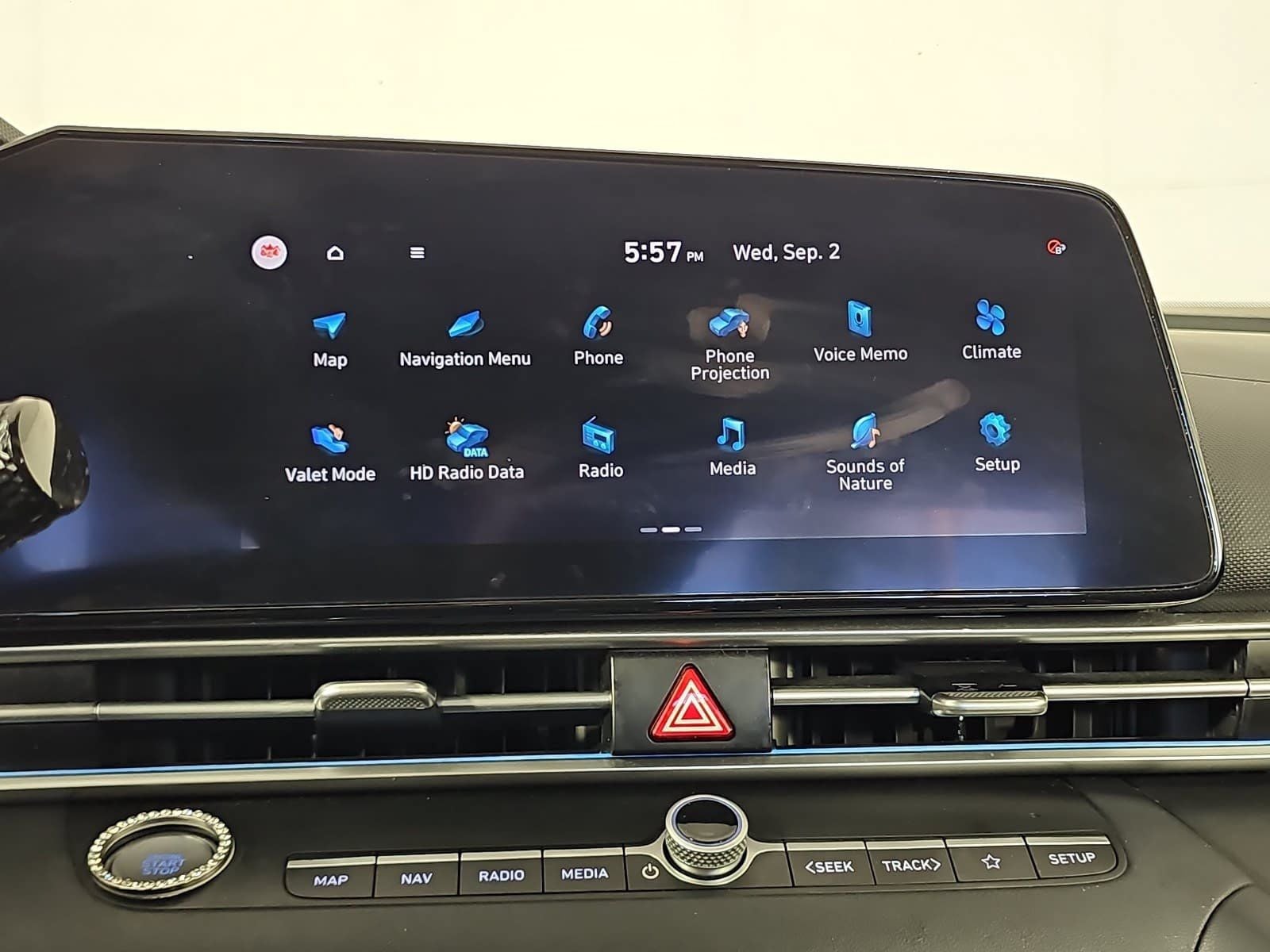 2022 Hyundai Elantra Limited