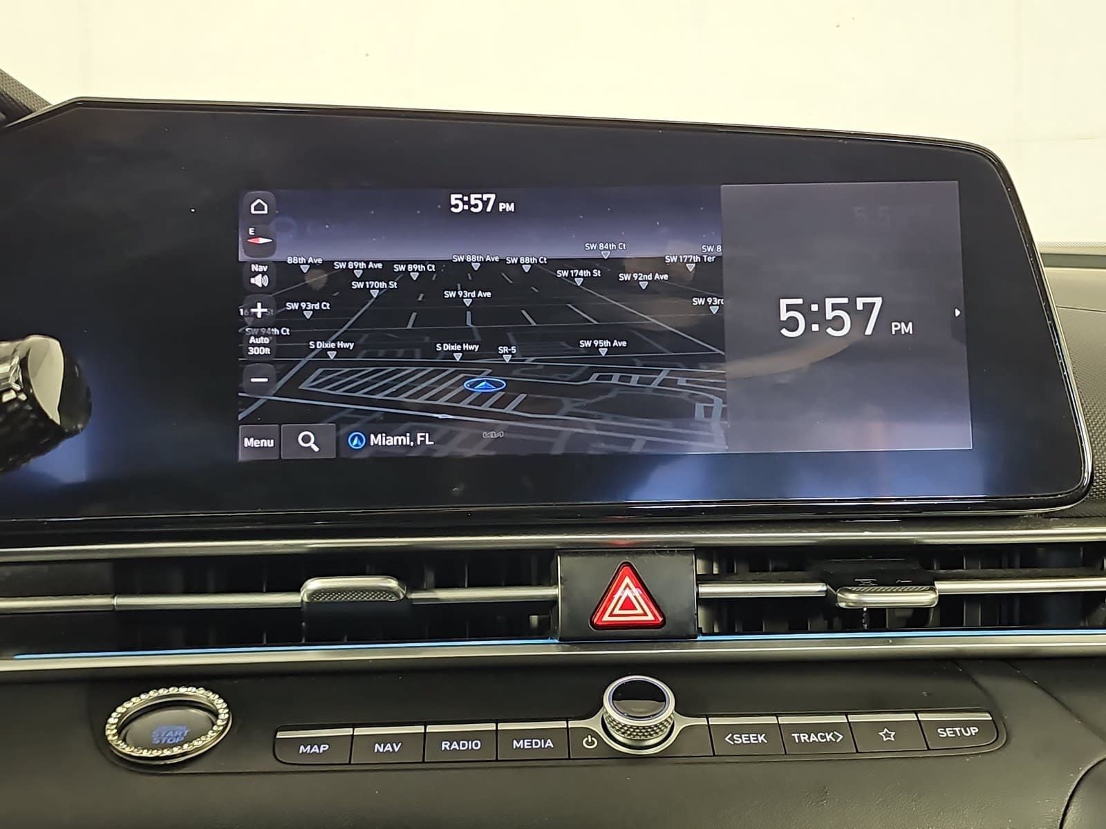 2022 Hyundai Elantra Limited