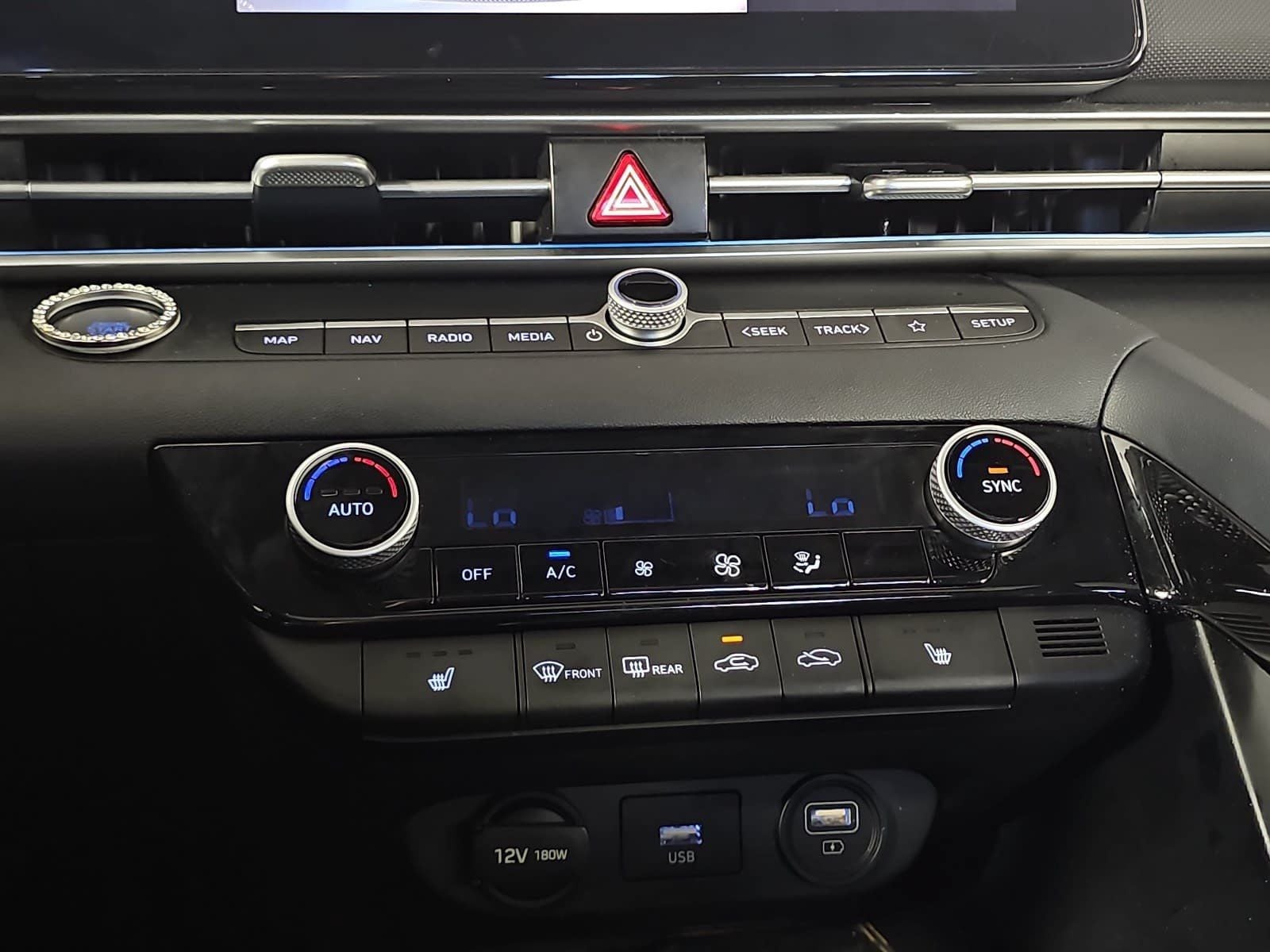 2022 Hyundai Elantra Limited