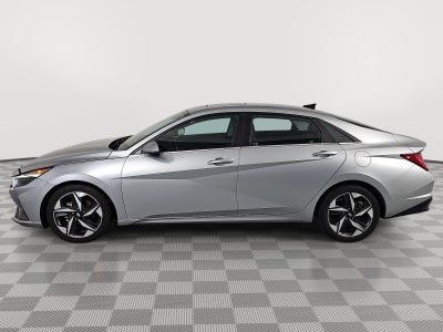 2022 Hyundai Elantra Limited