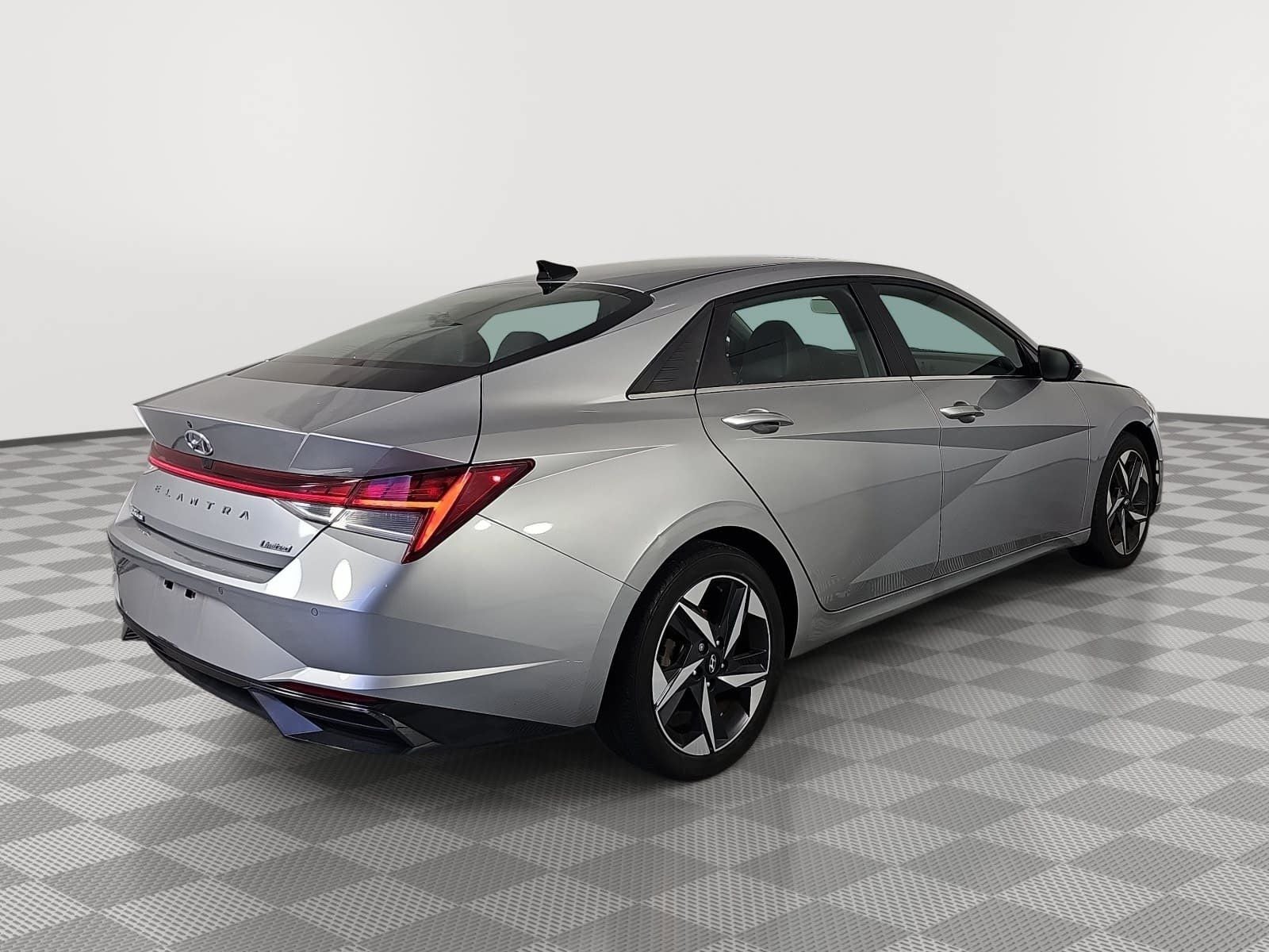2022 Hyundai Elantra Limited
