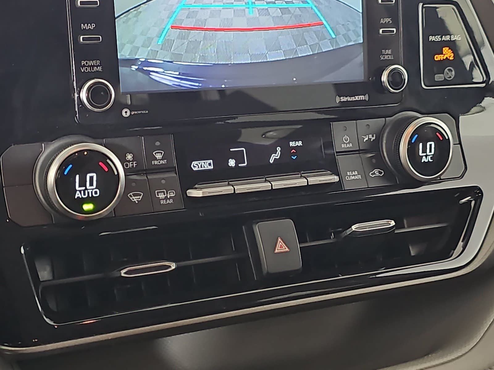 2021 Toyota Highlander L
