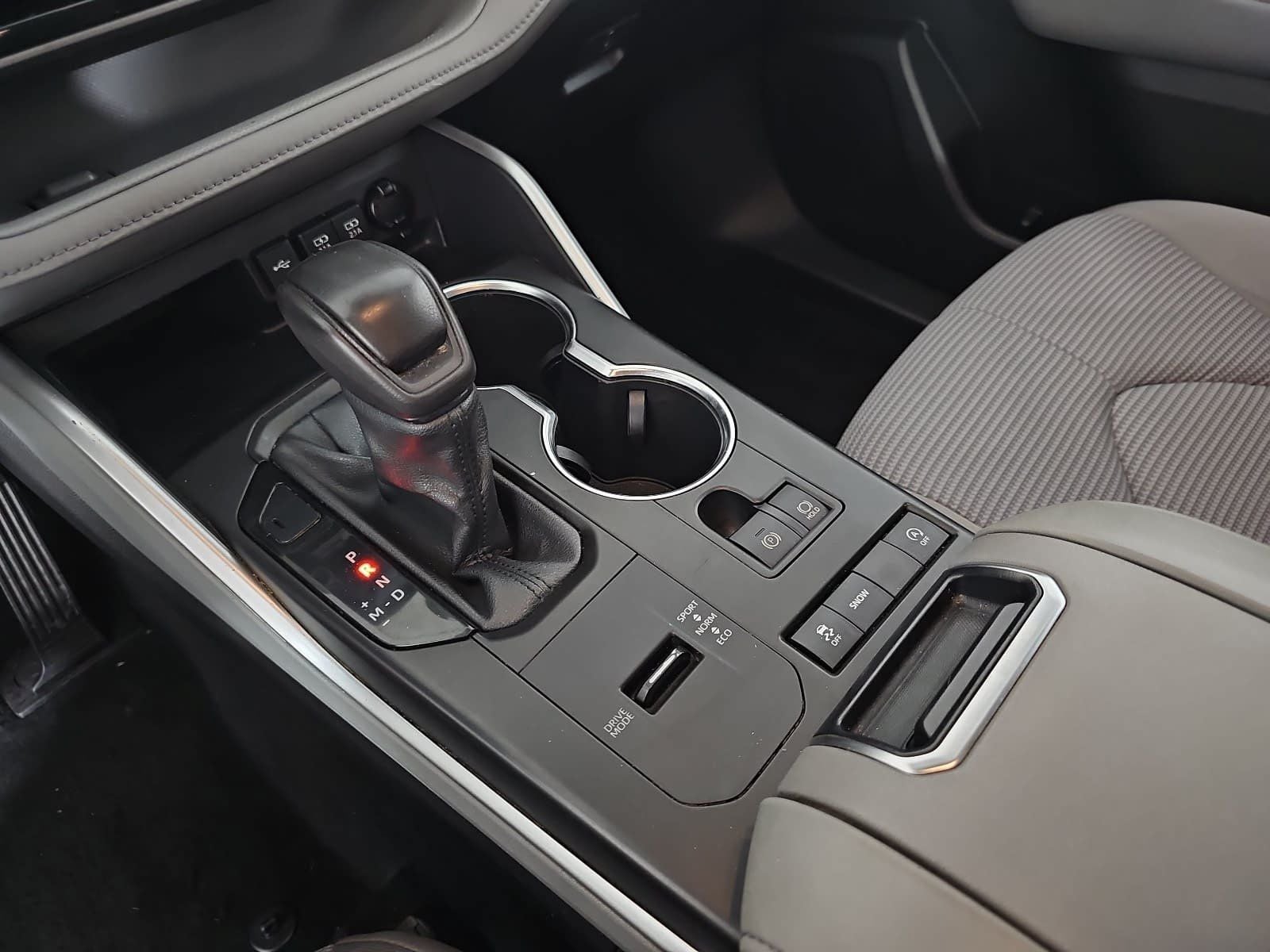 2021 Toyota Highlander L