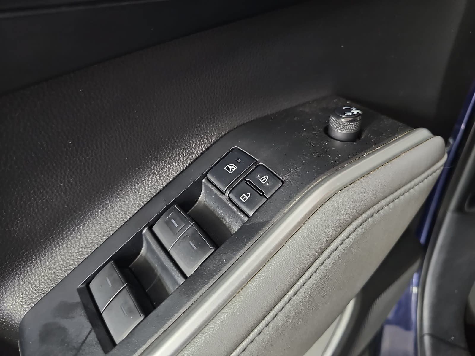 2021 Toyota Highlander L